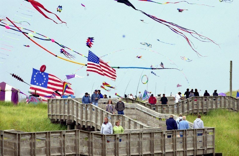 HANDS-ON FUN ENCOURAGED AT WASHINGTON STATE INTERNATIONAL KITE FESTIVAL IN LONG BEACH, AUG. 15 THROUGH 21, 2016